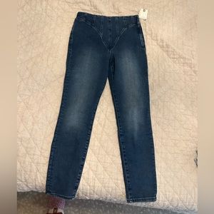NWT good American jeans